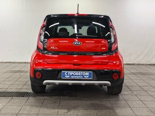 2018 Kia Soul II Рестайлинг, красный, 1250000 рублей, вид 5