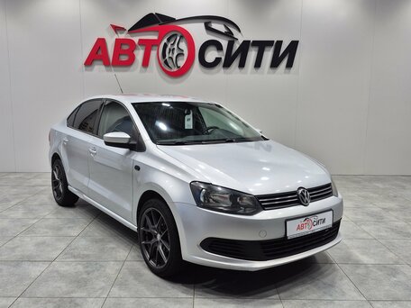 Volkswagen Polo V