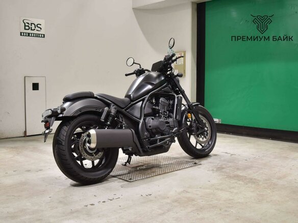 2026 Honda CMX 1100 Rebel, чёрный - вид 4
