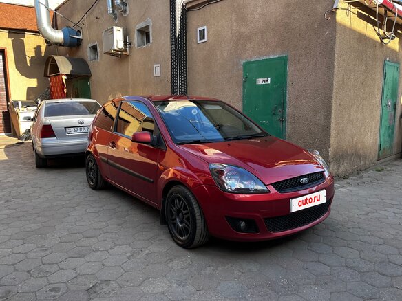 2007 Ford Fiesta Mk5, красный, 470000 рублей - вид 12