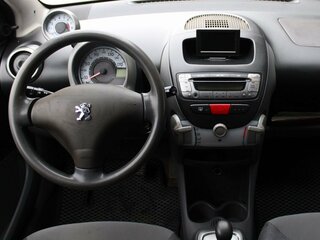 2007 Peugeot 107 I, чёрный, 309000 рублей, вид 5