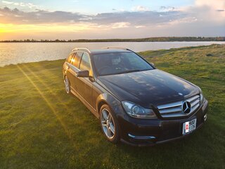 2012 Mercedes-Benz C-Класс 200 III (W204) Рестайлинг, чёрный, 1250000 рублей, вид 2