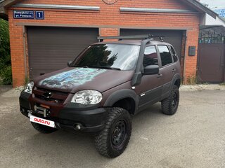 2013 Chevrolet Niva I Рестайлинг, коричневый, 599000 рублей, вид 2