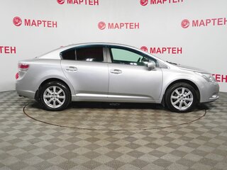 2011 Toyota Avensis III Рестайлинг, серебристый, 999000 рублей, вид 4