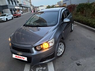 2013 Chevrolet Aveo II, серый, 650000 рублей, вид 4