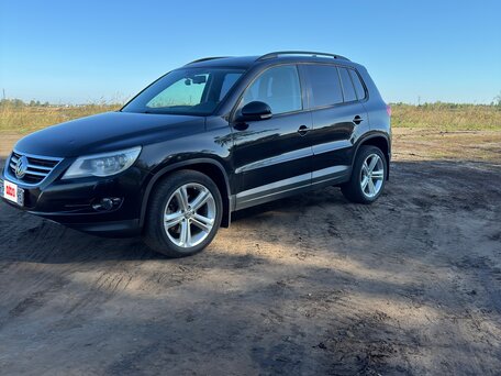 2009 Volkswagen Tiguan I, чёрный, 1600000 рублей, вид 4