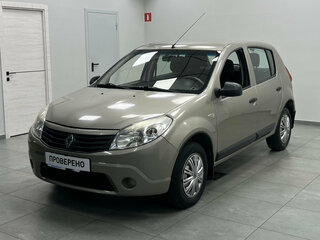 2011 Renault Sandero I, бежевый, 530000 рублей, вид 1