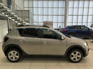 2017 Renault Sandero Stepway II, бежевый, 830000 рублей, вид 4