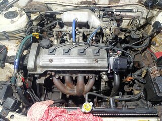1997 Toyota Corolla VIII (E110), белый, 170000 рублей, вид 5
