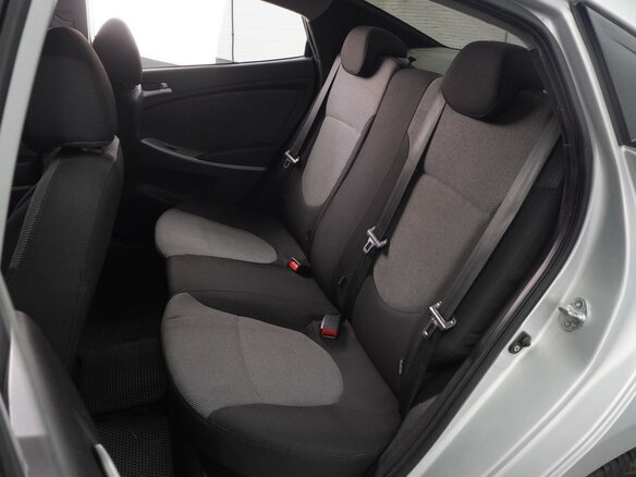 2012 Hyundai Solaris I, серебристый, 574000 рублей - вид 8