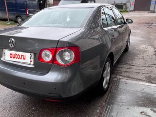 2008 Volkswagen Jetta V, серебристый, 755000 рублей, вид 4