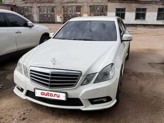 2010 Mercedes-Benz E-Класс 200 5G-Tronic IV (W212, S212, C207), белый, 1400000 рублей, вид 5