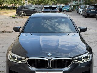2020 BMW M5 VI (F90), серый, 5700000 рублей, вид 1