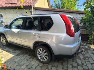 2013 Nissan X-Trail II Рестайлинг, серебристый, 1500000 рублей, вид 4