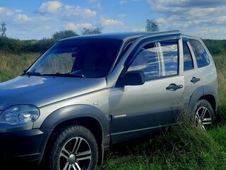 2012 Chevrolet Niva I Рестайлинг, серый, 480000 рублей, вид 4