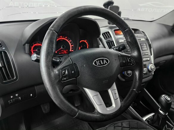 2011 Kia Ceed I Рестайлинг, белый, 865000 рублей - вид 10