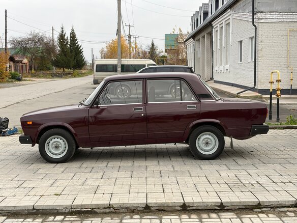 2008 Lada (ВАЗ) 2107, красный - вид 3