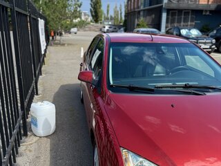 2006 Ford Focus II, красный, 569990 рублей, вид 3