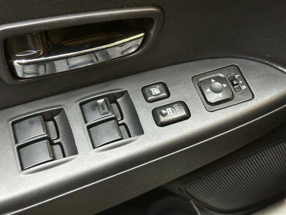 2019 Mitsubishi ASX I Рестайлинг 2, белый, 1730000 рублей - вид 11