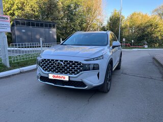 2022 Hyundai Santa Fe IV Рестайлинг, белый, 5000000 рублей, вид 3
