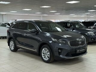 2018 Kia Sorento III Prime Рестайлинг, серый, 1799000 рублей, вид 4