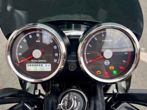 2024 Royal Enfield Interceptor 650, красный, 560000 рублей - вид 5