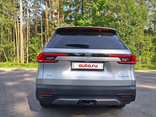2023 Toyota Grand Highlander, серебристый, 4868787 рублей, вид 3