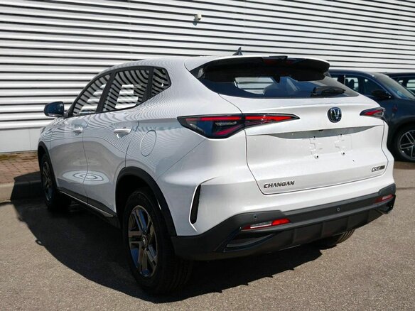 2026 Changan CS35 Max, белый - вид 4