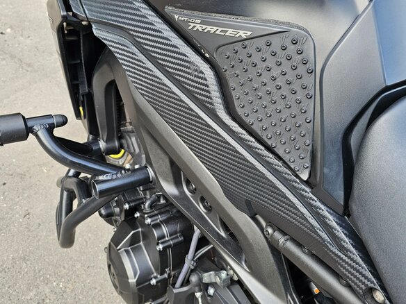 2017 Yamaha MT-09 Tracer (FJ-09), чёрный, 730000 рублей - вид 8