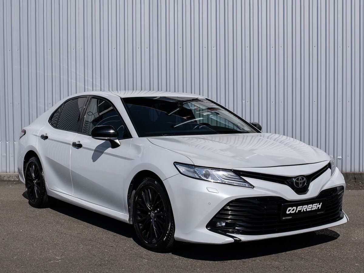 Открыть фотографии: Toyota Camry VIII (XV70)