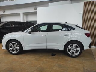 2021 Audi Q3 Sportback 40 TFSI II (F3), белый, 3400000 рублей, вид 2