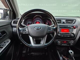 2014 Kia Rio 6-speed III, серый, 930000 рублей, вид 5