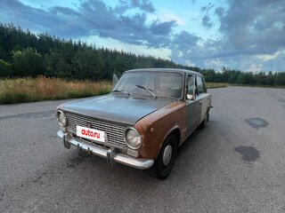 1976 Lada (ВАЗ) 21011, серый, 80000 рублей, вид 4