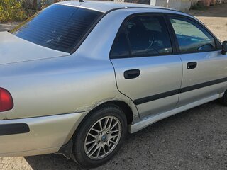 2003 Mitsubishi Carisma I Рестайлинг, серый, 269000 рублей, вид 3