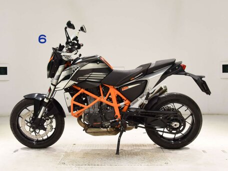 2013 KTM 690 Duke, чёрный, 477000 рублей, вид 1