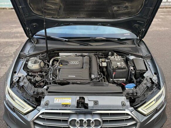 2020 Audi A3 III (8V) Рестайлинг, серый, 1800000 рублей - вид 37