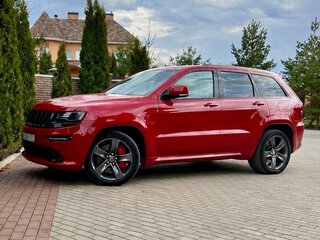 2016 Jeep Grand Cherokee SRT IV (WK2) Рестайлинг, красный, 4000000 рублей, вид 4