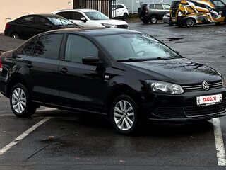 2013 Volkswagen Polo V, чёрный, 750000 рублей, вид 2