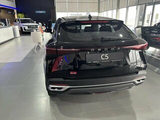 2026 Omoda C5 II, чёрный, 2399000 рублей, вид 4