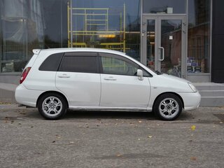 2001 Suzuki Aerio, белый, 350000 рублей, вид 4