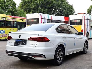 2023 Volkswagen Bora IV (China Market) Рестайлинг, белый, 1750000 рублей, вид 4