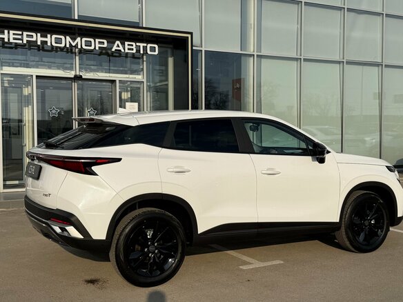 2024 Omoda C5 I Рестайлинг, белый, 3089900 рублей - вид 9