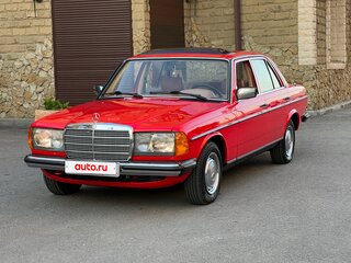 1984 Mercedes-Benz W123 230, красный, 2449000 рублей, вид 1