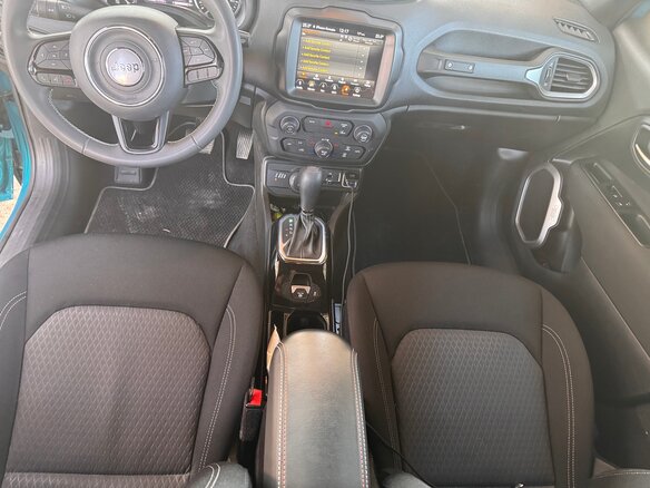 2021 Jeep Renegade I Рестайлинг, зелёный, 900000 рублей - вид 6