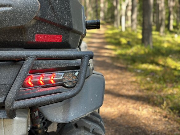 2022 CFMoto CFORCE 800 HO EPS, чёрный, 1400000 рублей - вид 8