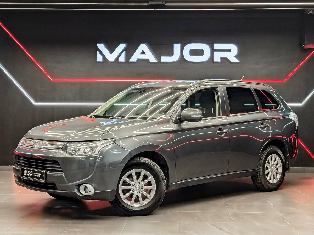 Открыть фотографии: Mitsubishi Outlander III