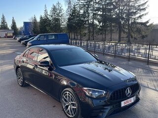 2020 Mercedes-Benz E-Класс 220 d V (W213, S213, C238) Рестайлинг, чёрный, 4490000 рублей, вид 4