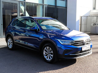 2021 Volkswagen Tiguan II Рестайлинг, синий, 2499000 рублей, вид 3