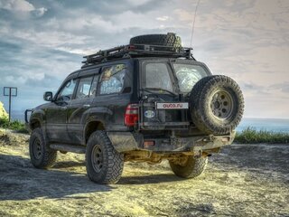 2003 Toyota Land Cruiser 105 100 Series Рестайлинг 1, чёрный, 1600000 рублей, вид 5