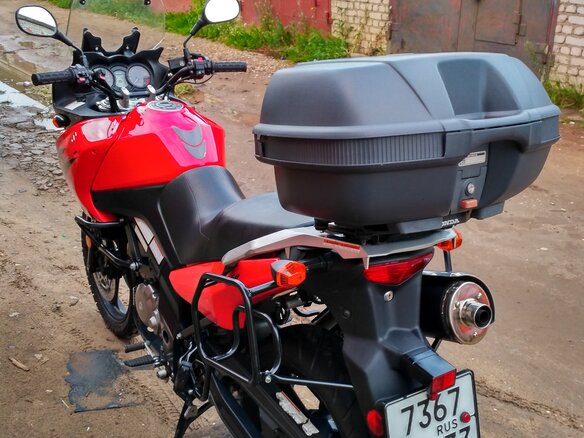 2004 Suzuki V-Strom DL 650, красный - вид 3